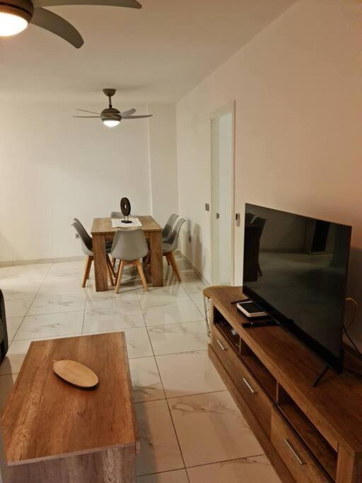 Big Apartament Διαμέρισμα Los Cristianos  Εξωτερικό φωτογραφία