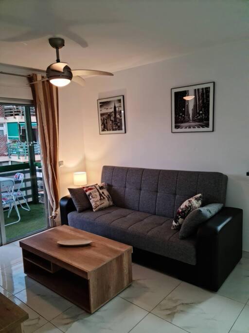 Big Apartament Διαμέρισμα Los Cristianos  Εξωτερικό φωτογραφία